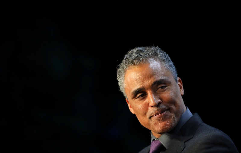 Ex-joueur NBA Rick Fox sollicité par le Sénat des Bahamas